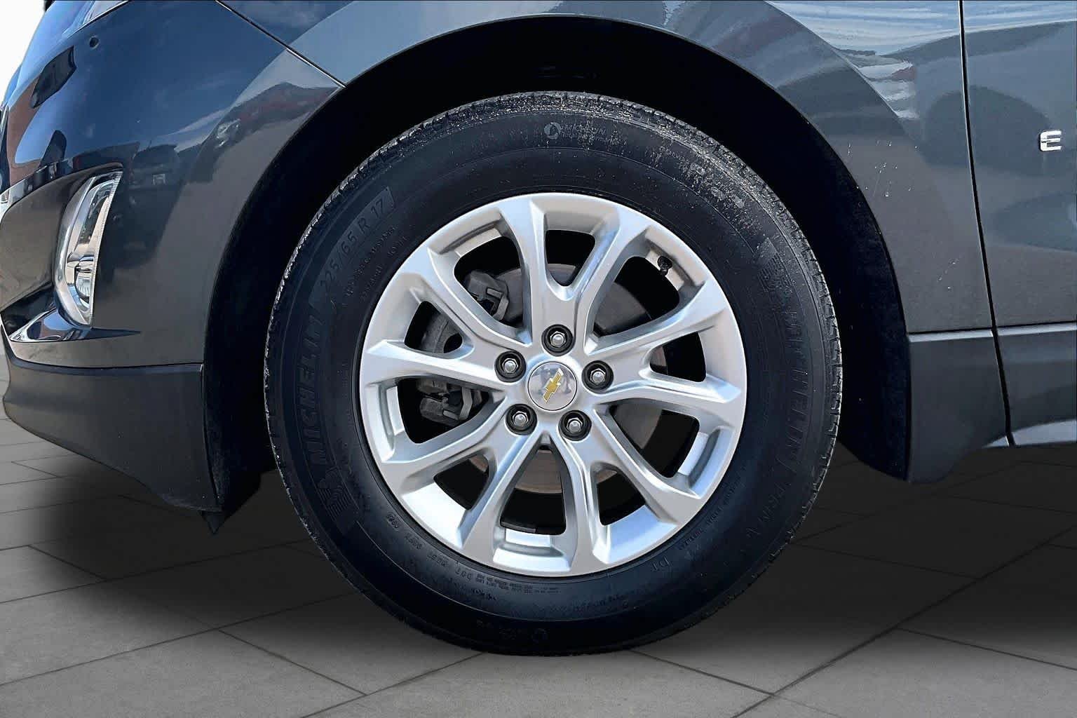 Used 2020 Nightfall Gray Metallic Chevrolet LT image 11