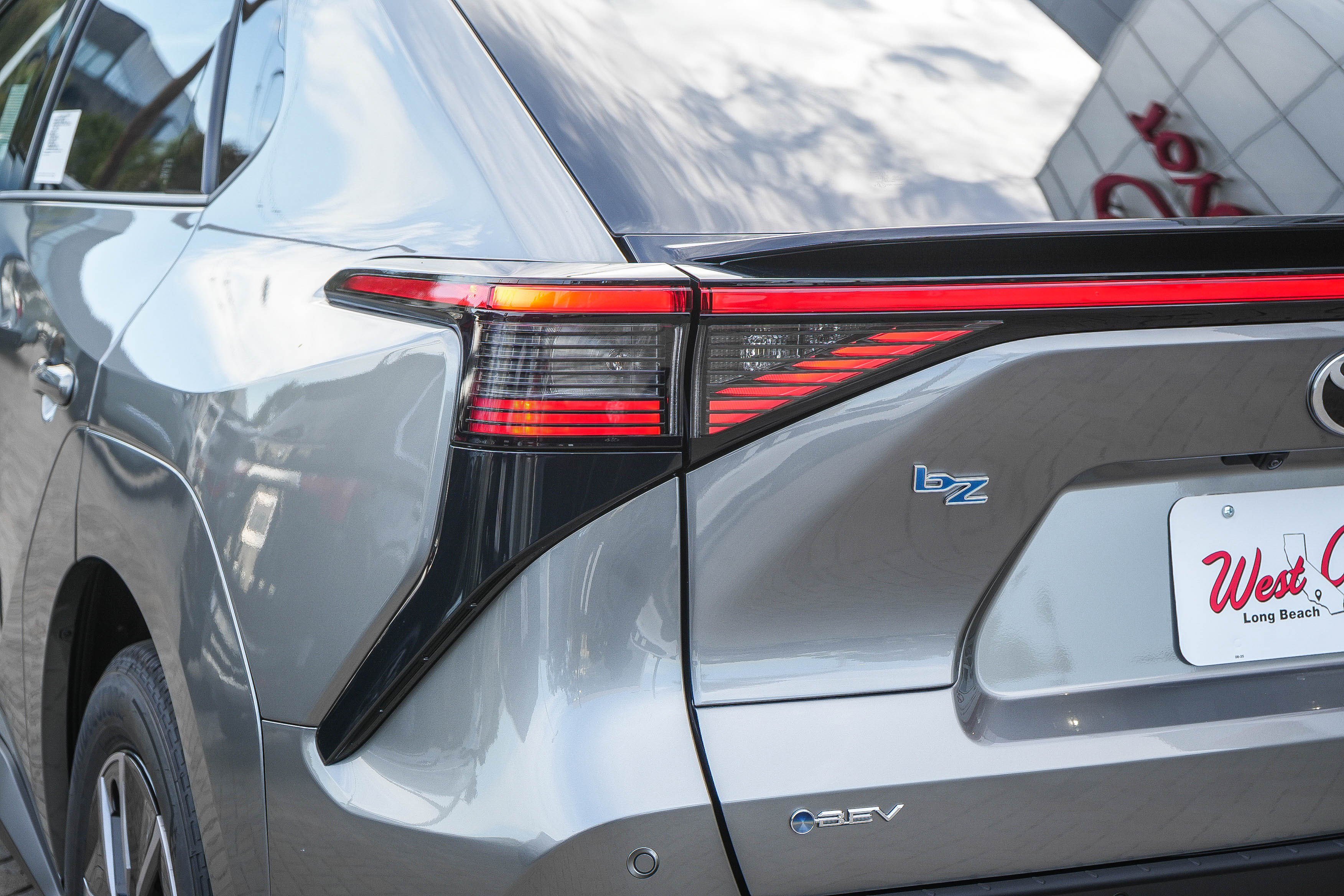 New 2026 Heavy Metal <sup>1</sup> Toyota  XLE image 9