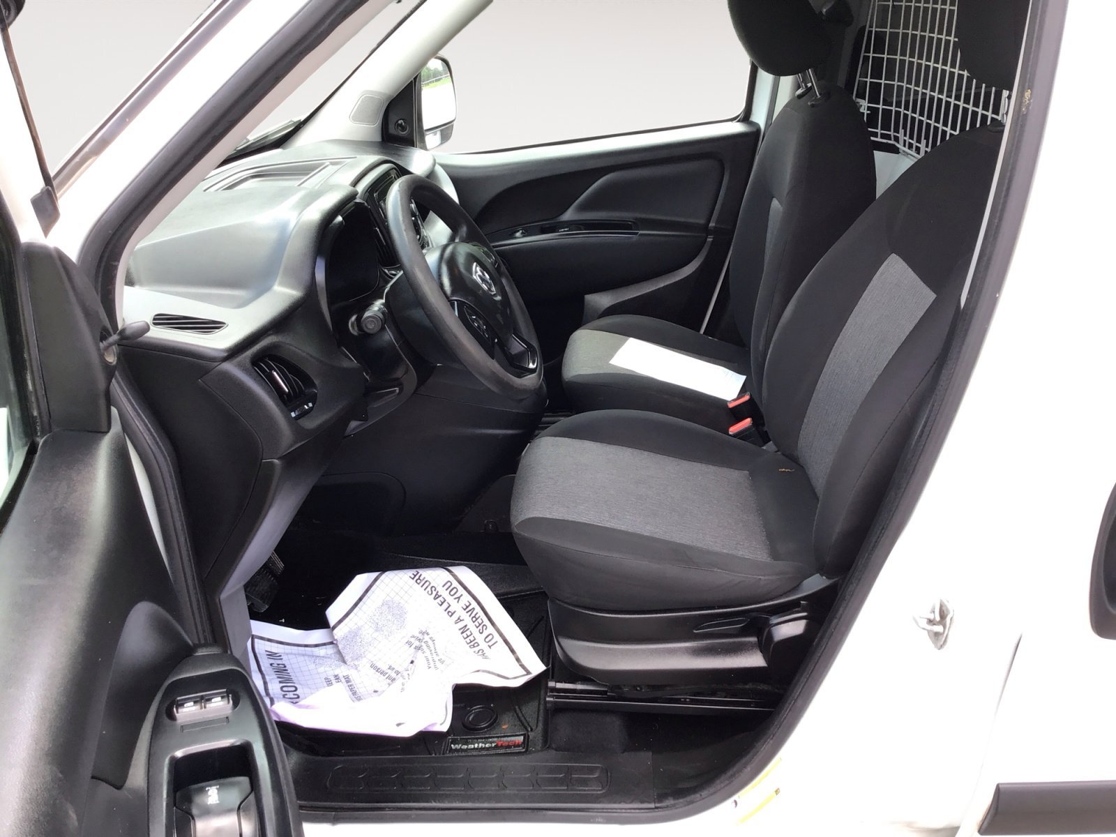 Used 2022 Bright White Ram Tradesman image 22