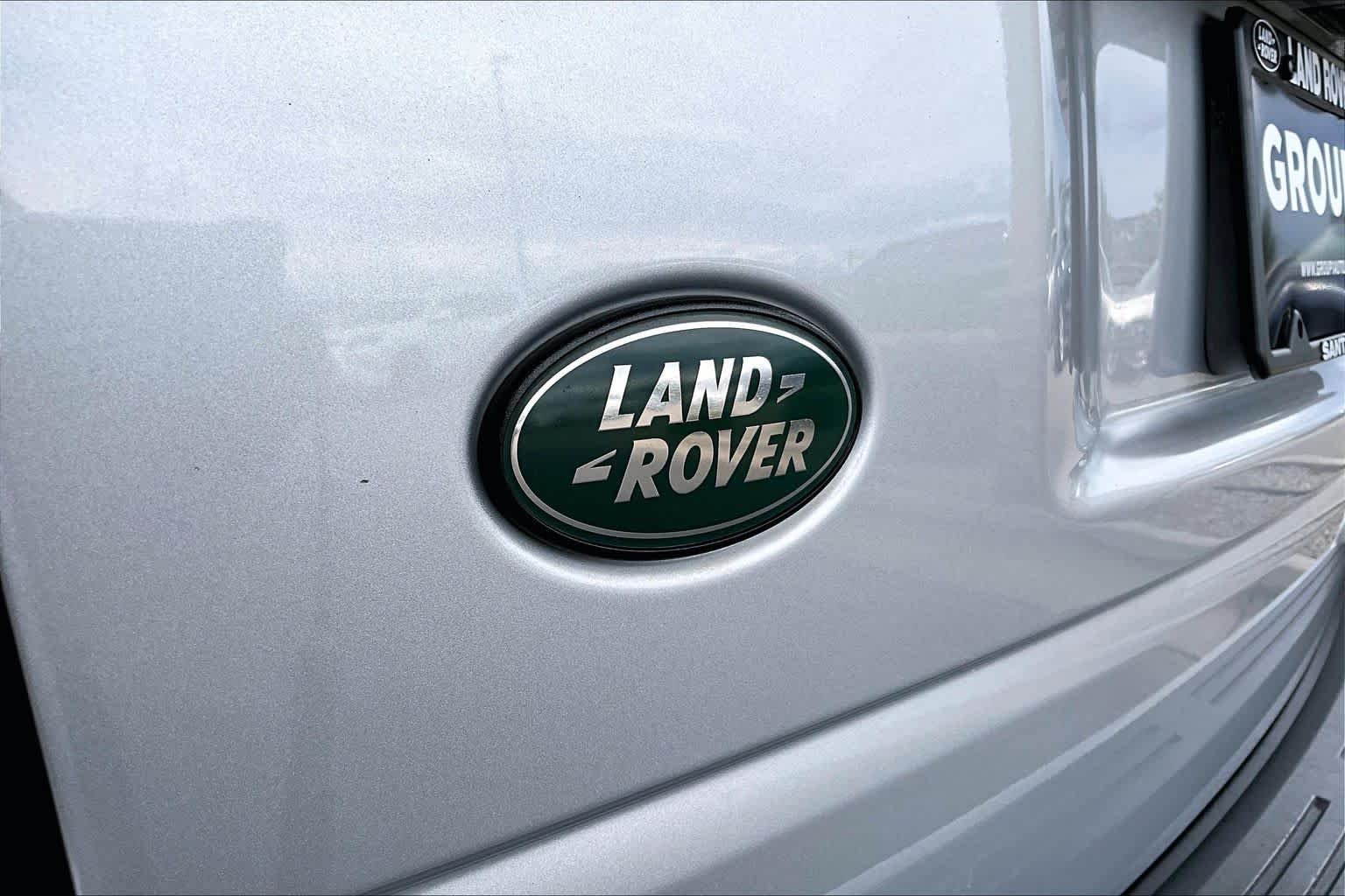 Used 2014 Indus Silver Land Rover  image 29
