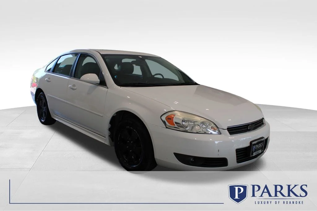 2010 Chevrolet Impala LT's photo