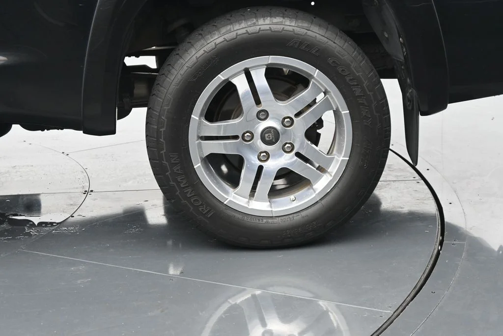 Used 2010 Black Toyota Grade image 13