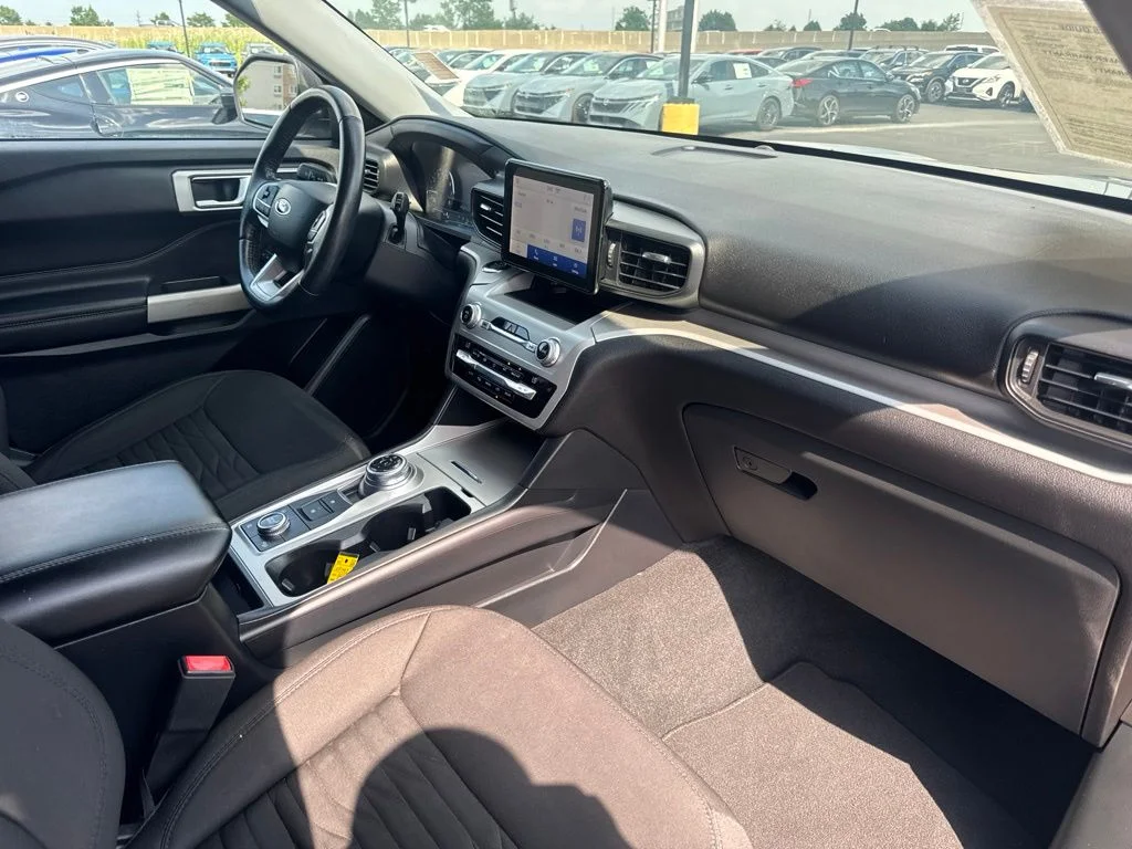 2021 Ford Explorer XLT - Photo 19