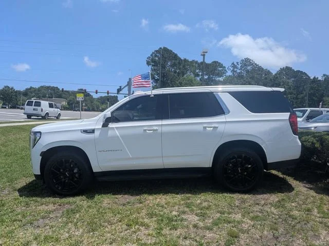 Used 2022 Summit White GMC SLE image 3