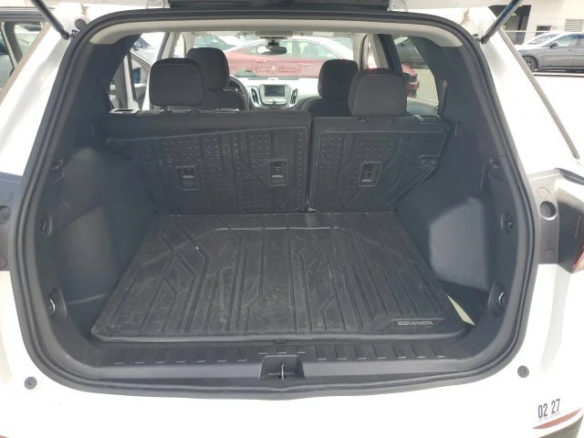 Used 2023 White Chevrolet LT image 11