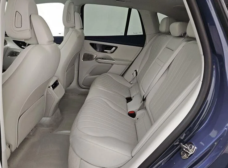 Used 2023 Twilight Blue Metallic Mercedes-Benz EQE 500 image 7