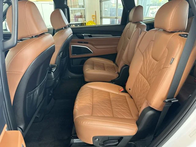 Certified Used 2024 White Pearl Kia EX X-Line image 27