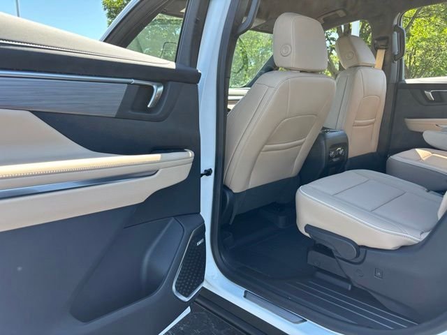 New 2026 Summit White Buick Preferred image 40