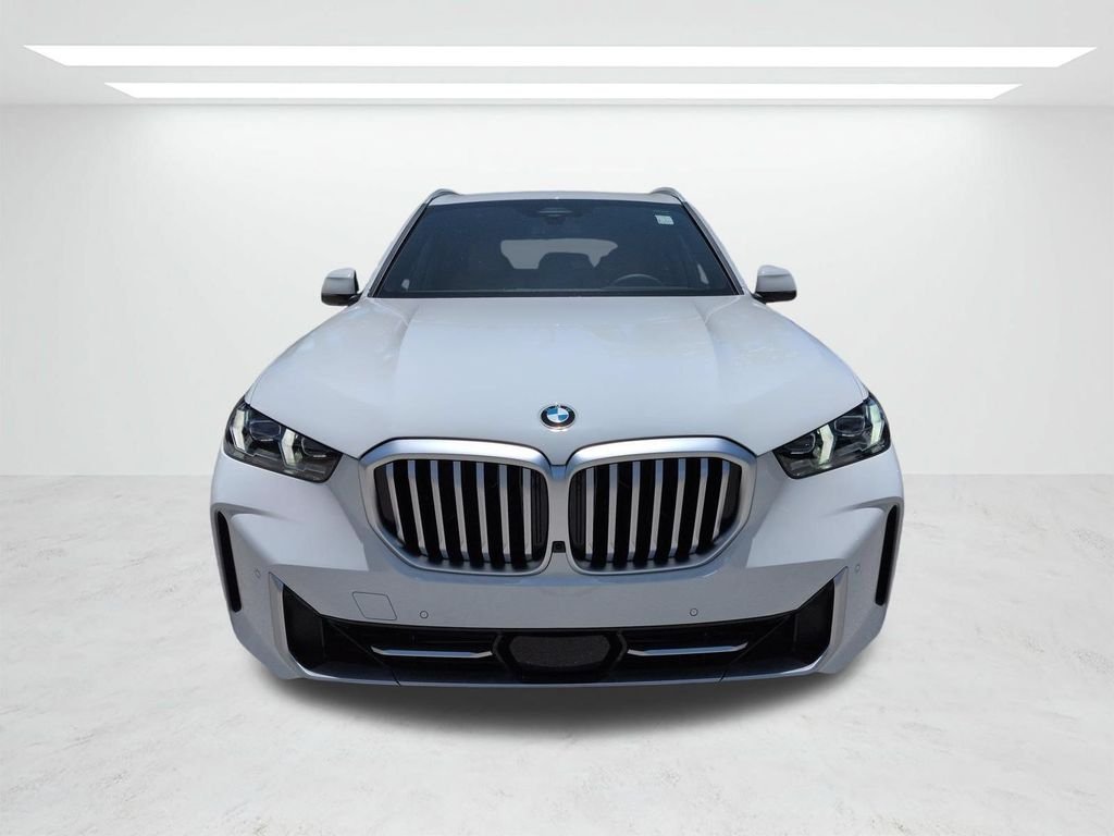 New 2026 Alpine White BMW xDrive40i image 9