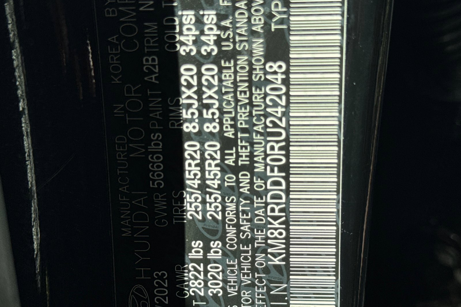 Certified Used 2024 Abyss Black Hyundai Limited image 30