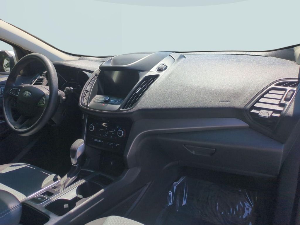 2019 Ford Escape SE - Photo 29
