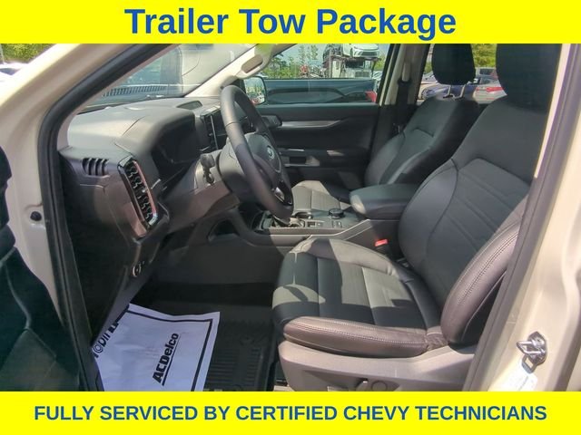 Used 2025 Beige Ford Lariat image 23
