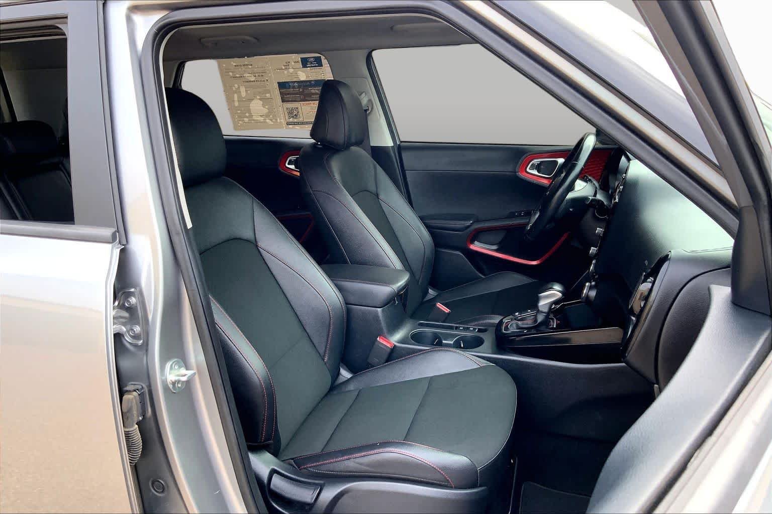 Used 2024 Steel Gray Kia GT-Line image 9