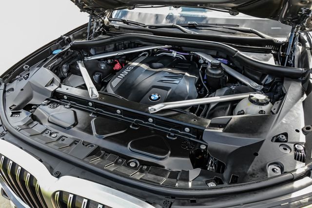 Used 2024 Gray BMW xDrive40i image 68