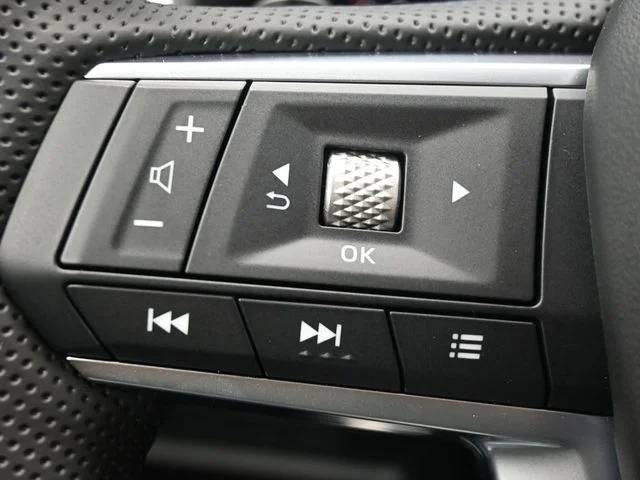 New 2026 Silver Mitsubishi SE 1.5T S-AWC image 26