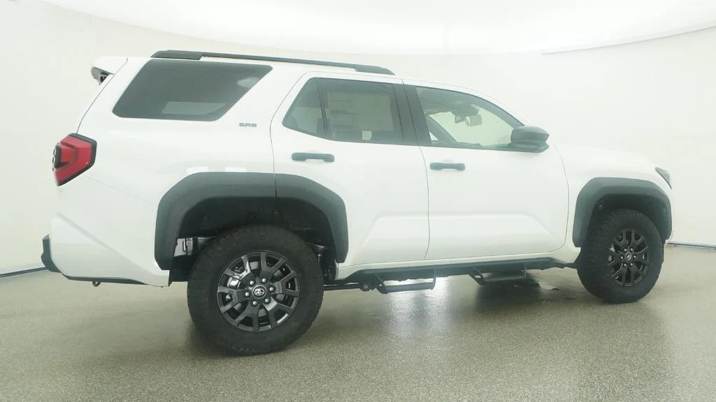 New 2026 Ice Cap Toyota SR5 image 18