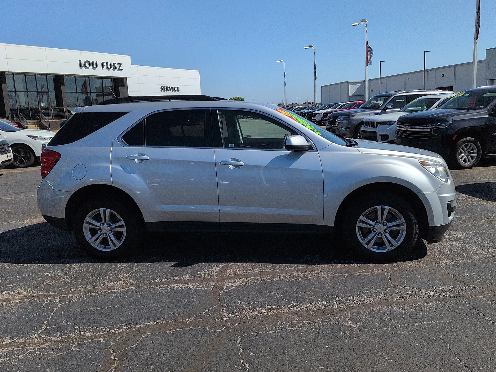 Used 2015 Chevrolet Equinox 1LT with VIN 2GNALBEK4F1106618 for sale in Evansville, IN