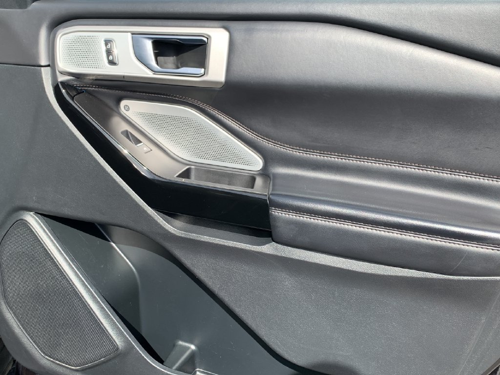 2021 Ford Explorer Platinum - Photo 33