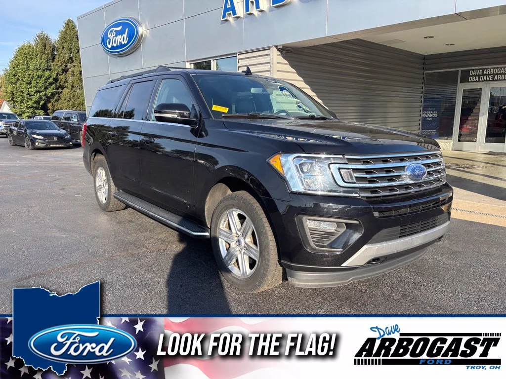 Used 2020 Black Ford XLT image 1