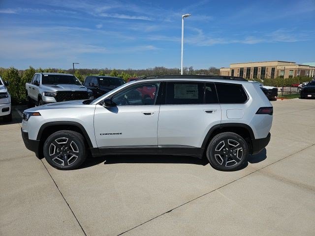 New 2026 Silver Zynith Clearcoat Jeep Laredo image 2