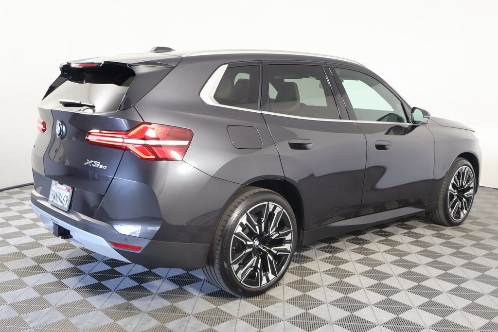 Used 2025 Dark Graphite Metallic BMW 30 xDrive image 3