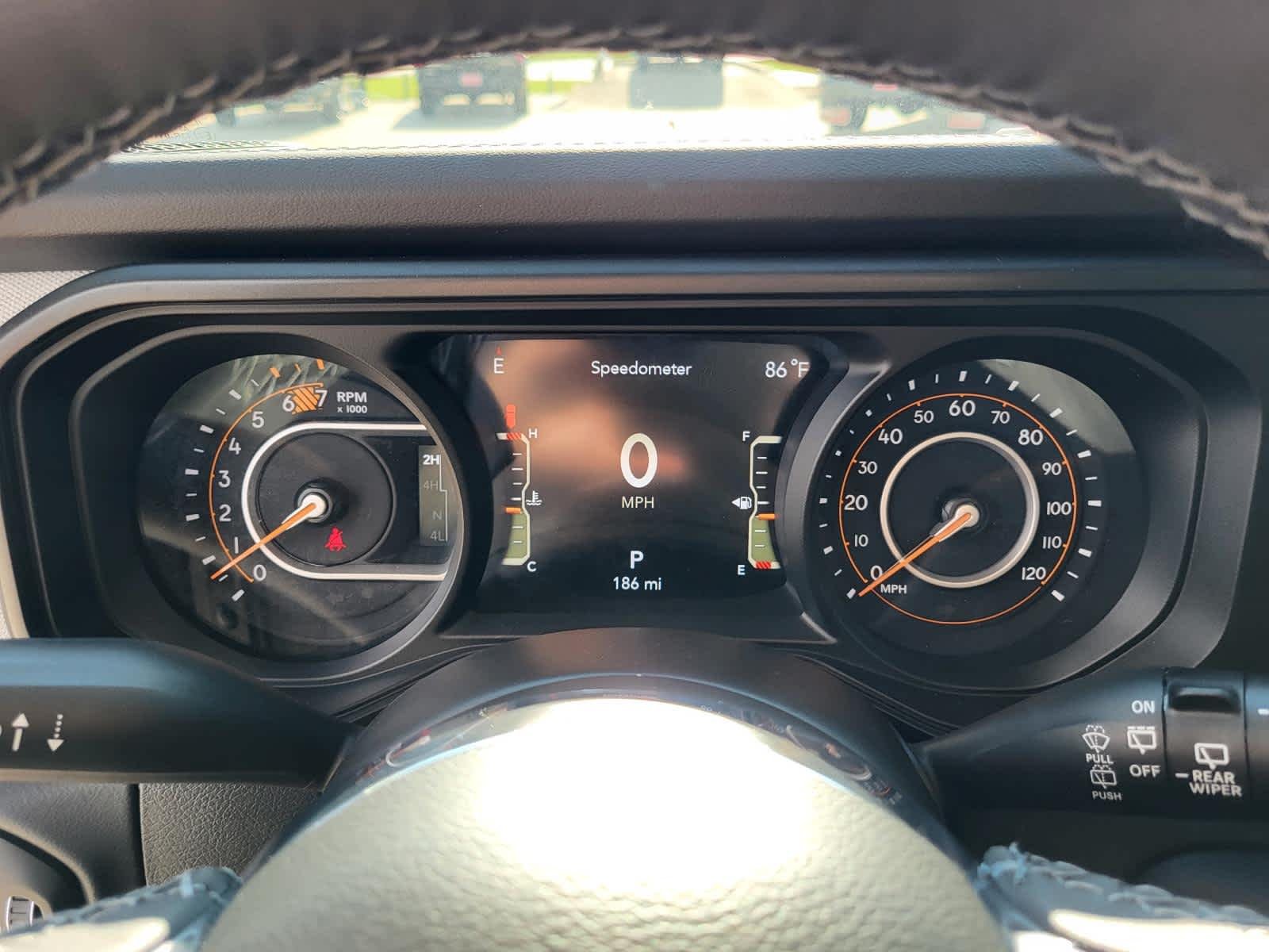 2025 Jeep Wrangler 4-Door Sahara - Photo 17