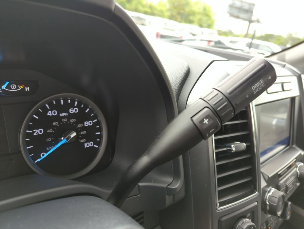 Used 2022 Silver Ford XLT image 25