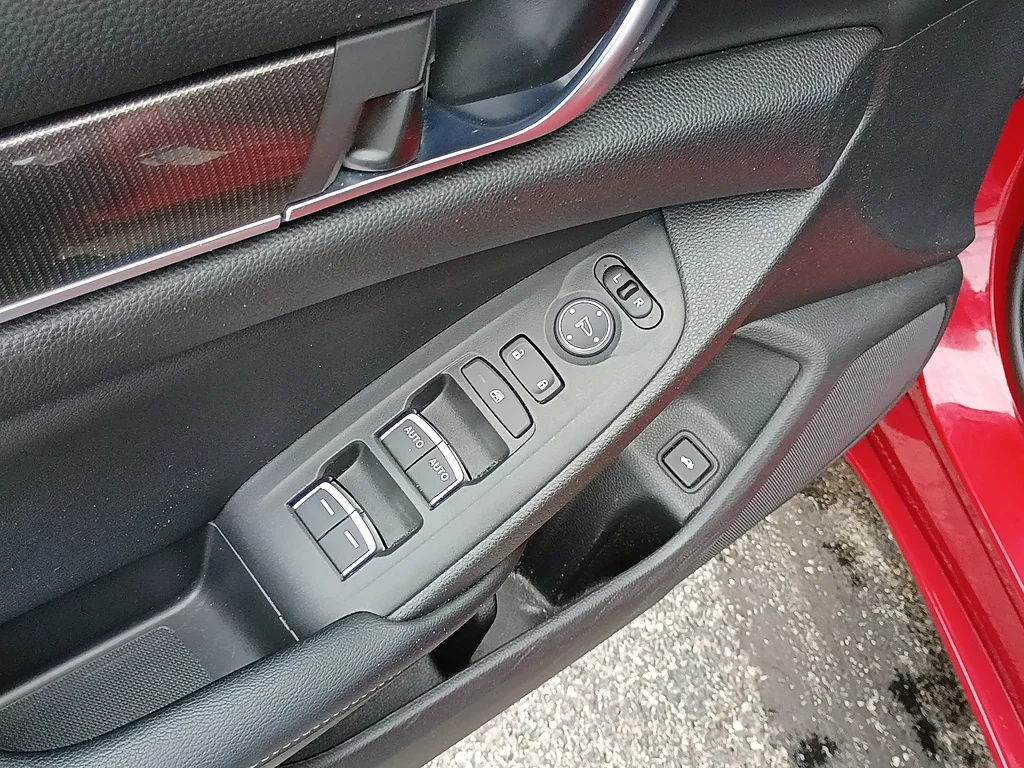 Certified Used 2018 San Marino Red Honda Sport image 16