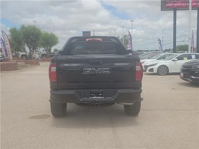 New 2026 Onyx Black GMC AT4 image 4
