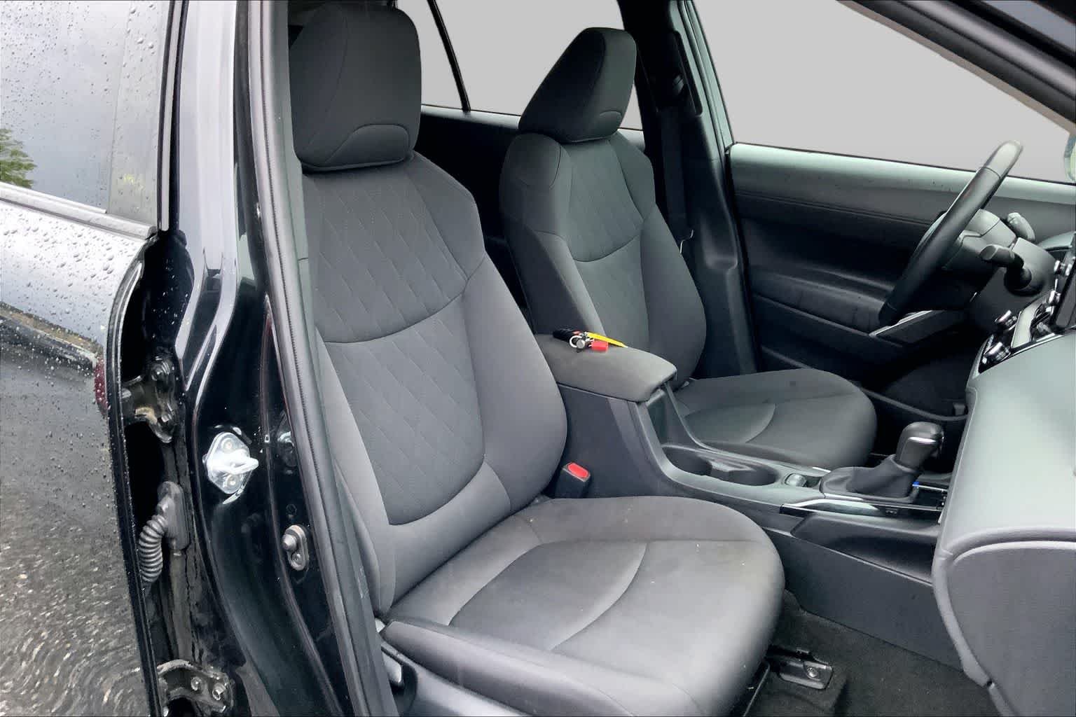 Used 2022 Jet Black Toyota LE image 9