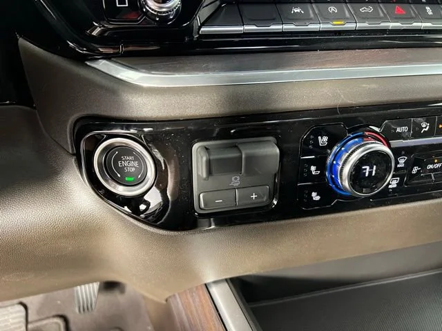 2026 GMC Sierra 1500 SLT - Photo 29