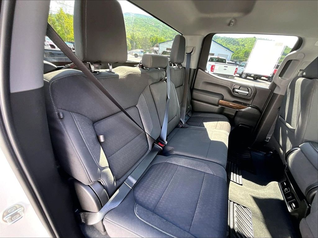 Used 2021 White GMC Elevation image 16