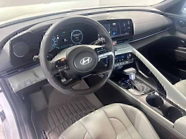 Used 2025 White Hyundai Limited image 20