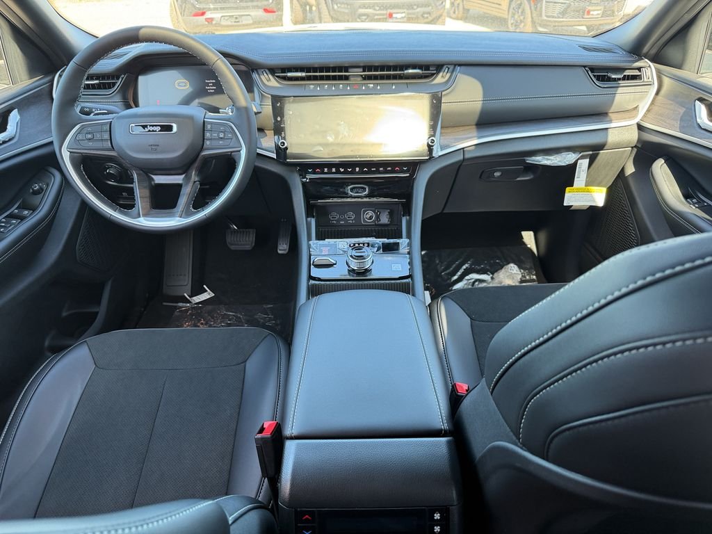 New 2026 Bright White Clearcoat Jeep Altitude image 26