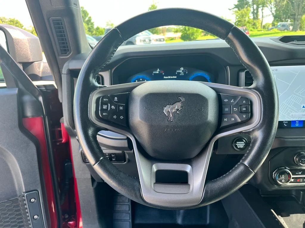 Used 2025 Red Ford Badlands image 16