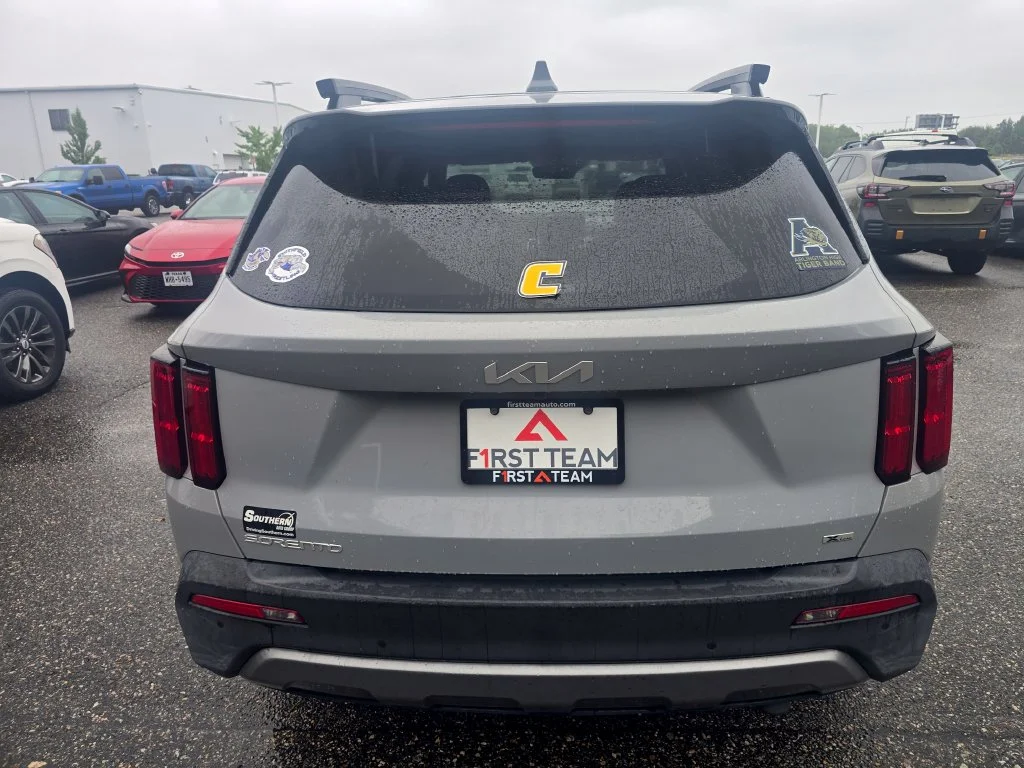 Used 2023 Gray Kia X-Line SX Prestige image 6