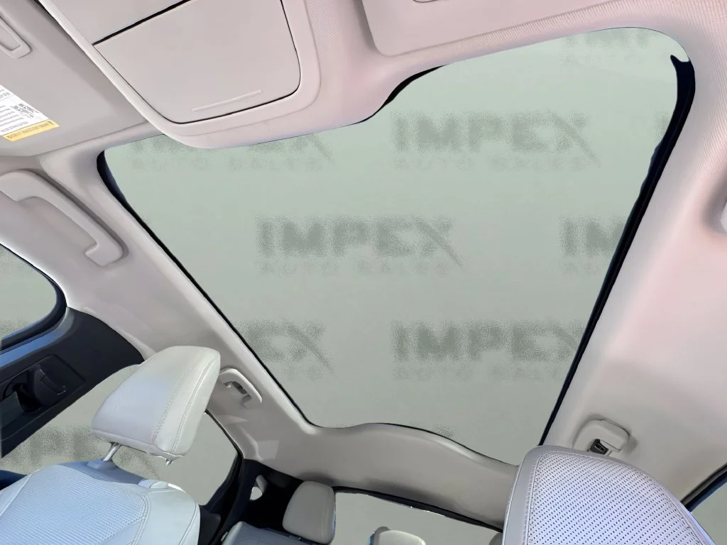 Used 2022 White Ford Premium image 11