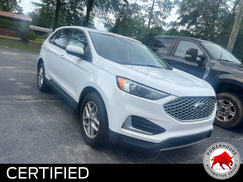 Used 2024 White Ford SEL image 4