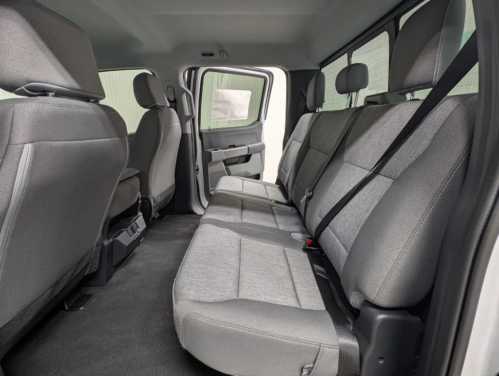 New 2026 Oxford White Ford F-250® XL image 16