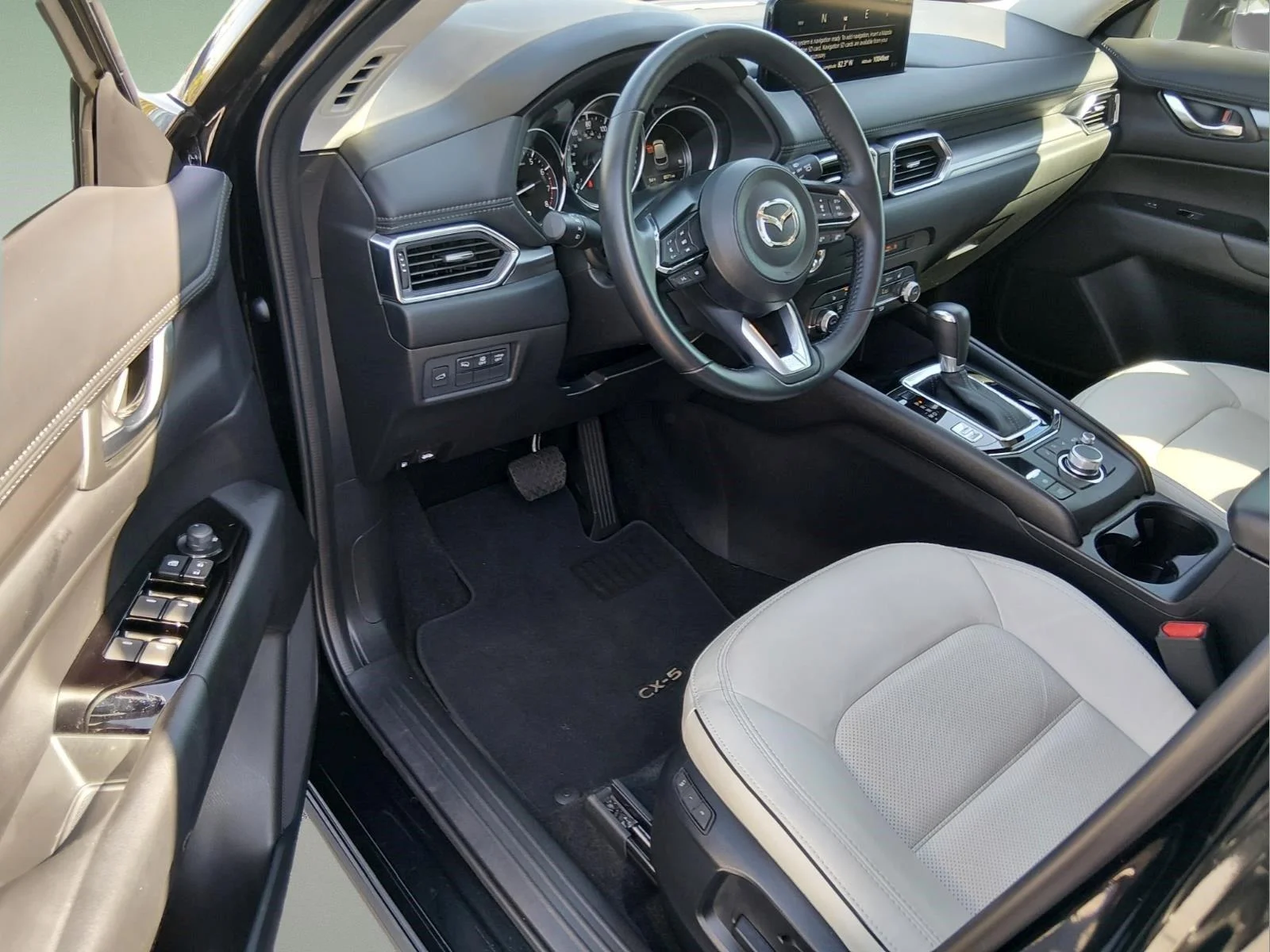 Certified Used 2025 Jet Black Mica Mazda 2.5 S Preferred Package image 15