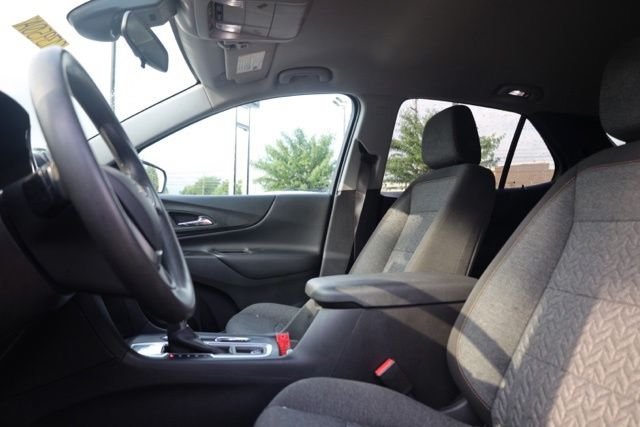 Used 2023 Red Chevrolet LT image 16