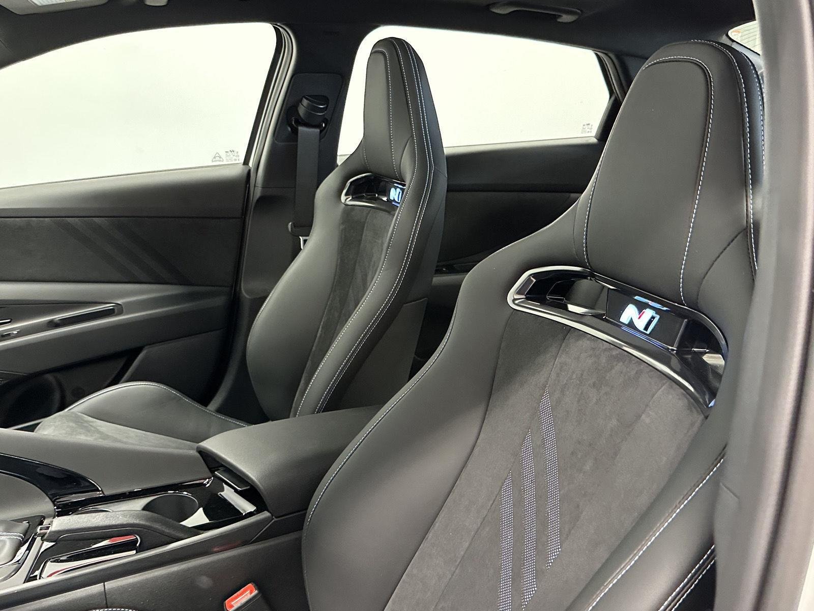 New 2026 Atlas White Hyundai Sedan image 25