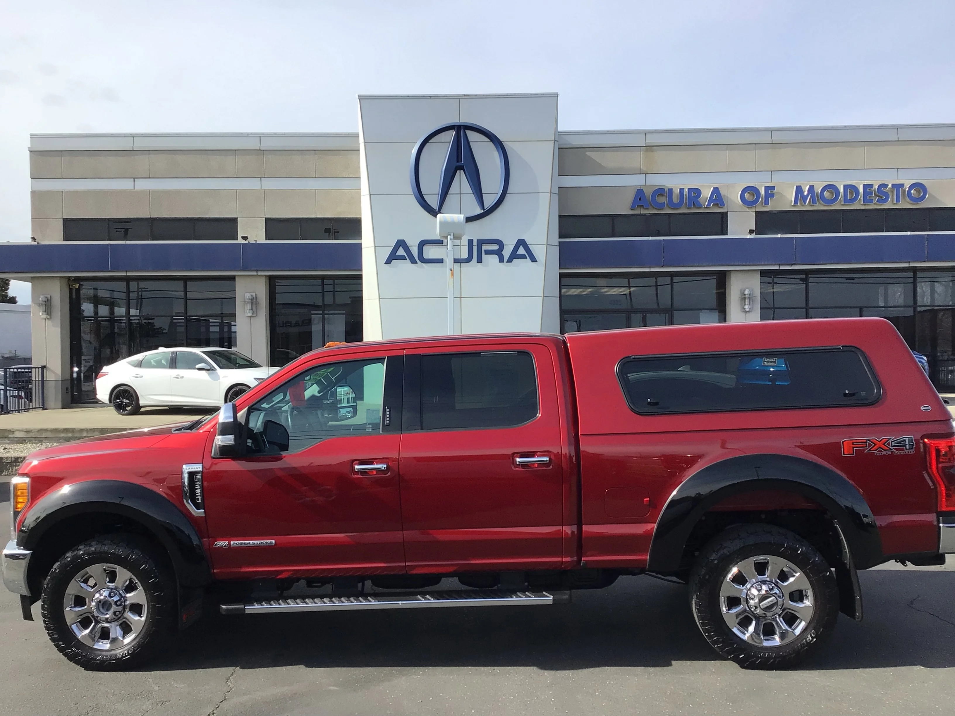 2017 Ford F-350 Lariat 4x4 Crew Cab 6-1/2' Box SRW's photo