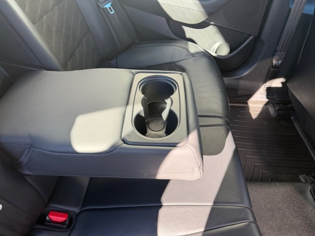 Used 2018 Blue Hyundai Sport 2.0T image 35