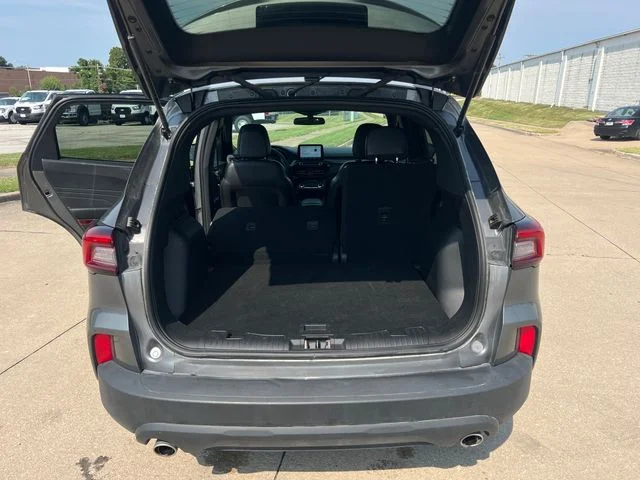Used 2025 Gray Ford ST-Line image 31