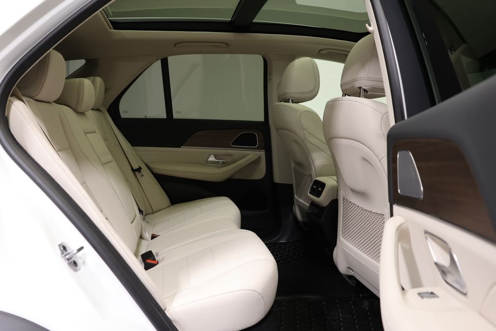 Used 2026 Polar White Mercedes-Benz GLE 350 image 54