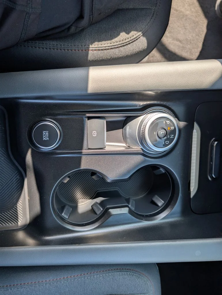 2025 Ford Explorer Active - Photo 35