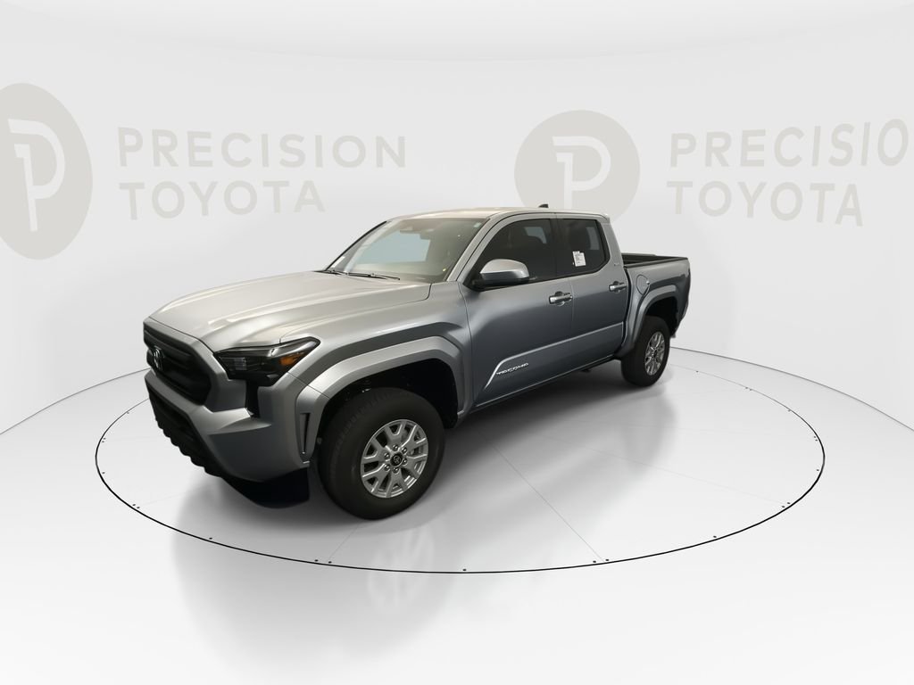 2026 Toyota Tacoma SR5 - Photo 8