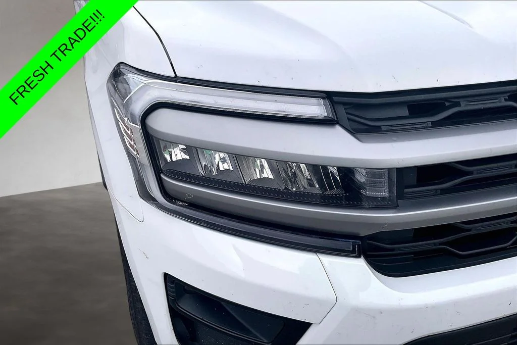 Used 2024 White Ford XLT image 31