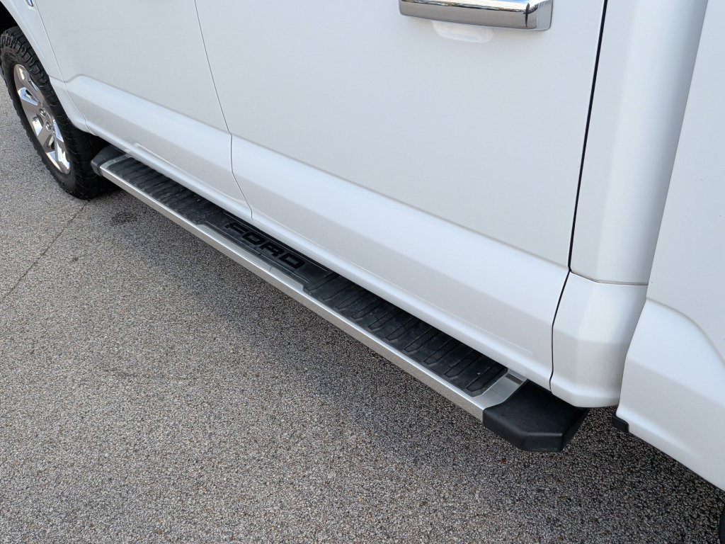 Used 2023 Oxford White Ford Lariat image 48